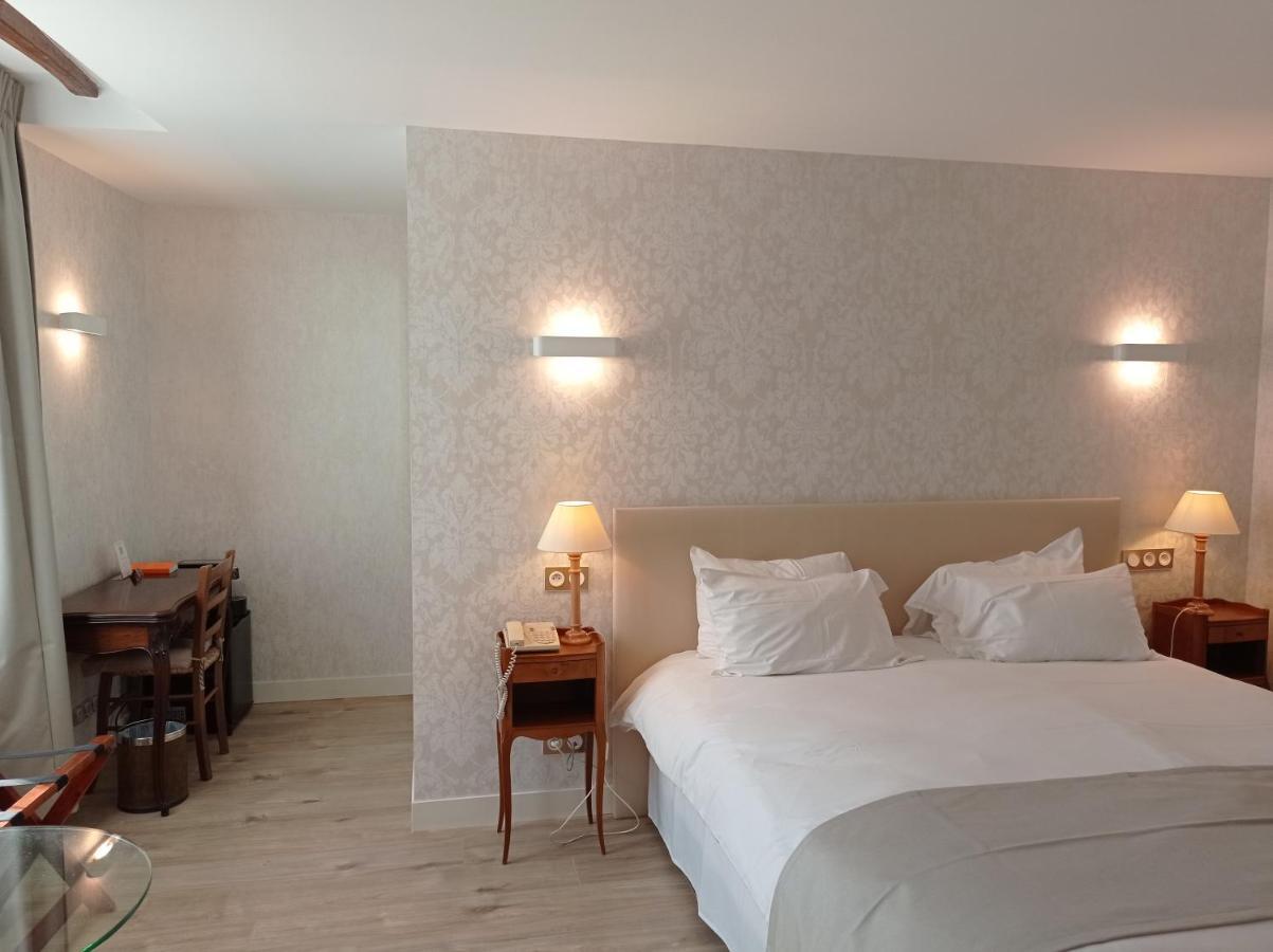 Hotel Grand Monarque Azay-le-Rideau Bagian luar foto