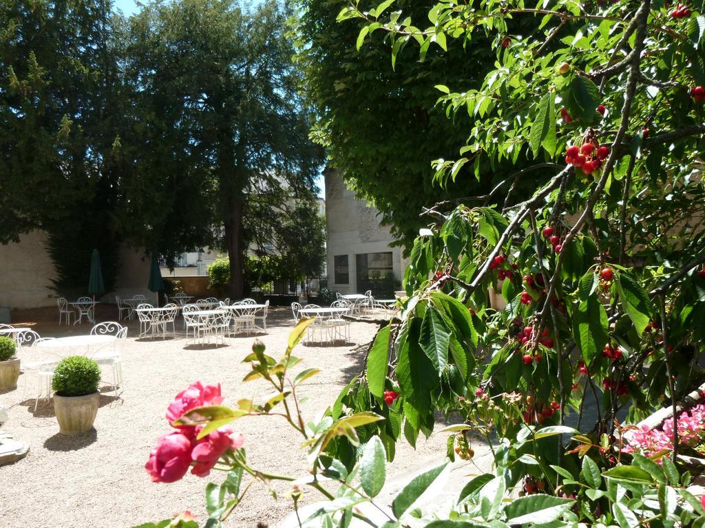 Hotel Grand Monarque Azay-le-Rideau Bagian luar foto